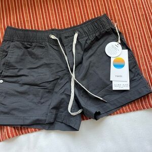 Vuori women’s ripstop short charcoal XS